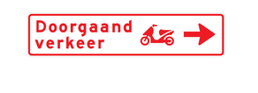 Wit rechthoekig bord met rode rand, de tekst Doorgaand verkeer, symbool van een bromfiets en een pijl die naar rechts wijst