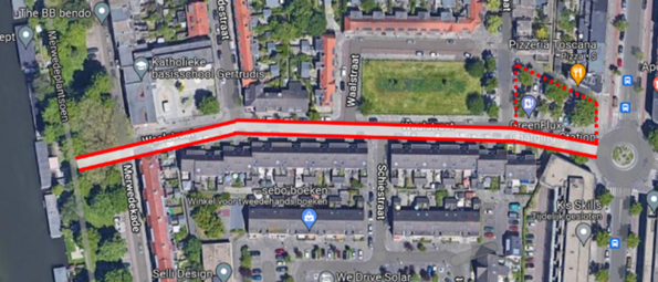 Op de kaart is met rode lijn het gebied gemarkeerd. Het gaat om de Waalstraat tussen de Merwedekade en de Rijnlaan. Het deel tot de rotonde. 