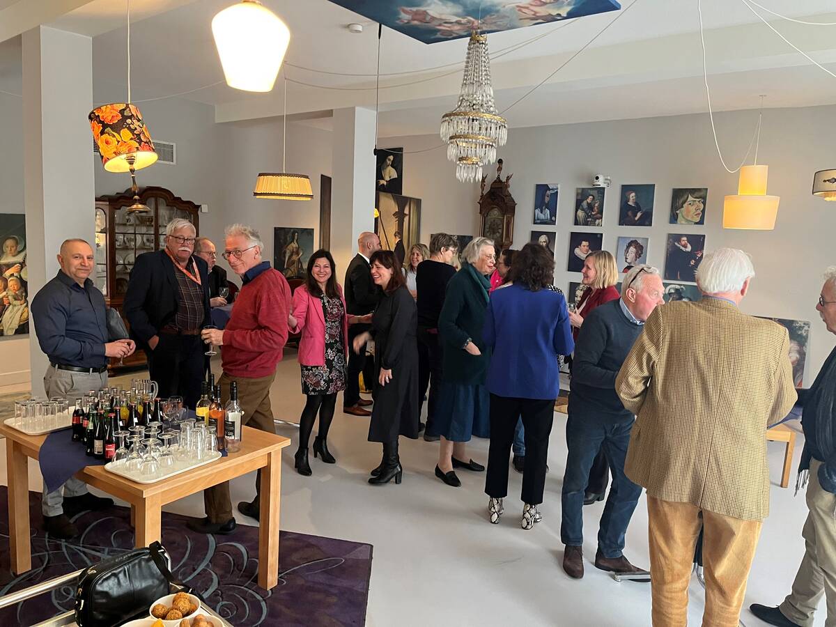 Foto van een borrel van oud-bestuurders van Utrecht (VOR)