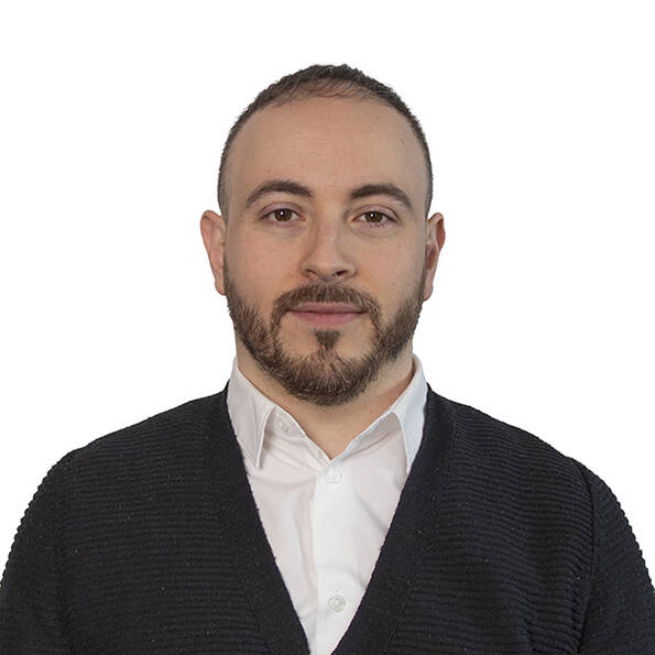 Naar de persoonlijke pagina van Mahmut Sungur