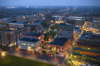 vergroot luchtfoto berlijnplein
