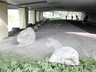 Onderdoorgang met Keien onder De Muinck Keizerbrug