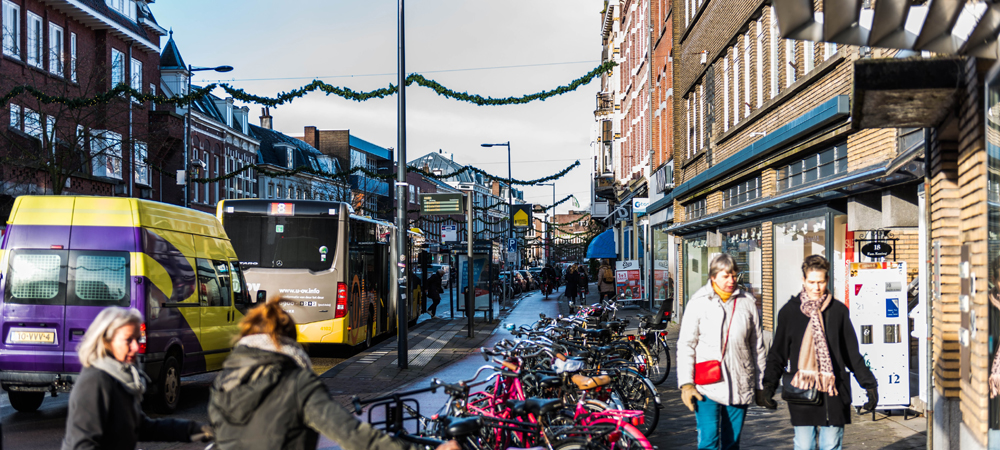 verkeersdrukte op de Nachtegaalstraat